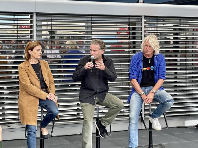 Christoph Klingler brach eine Lanze dafür, auch die kleinen lokalen Kulturveranstaltungen wieder zu besuchen. | Foto: B. Gady