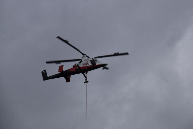 Helikoptereinsatz am Kapuzinerberg. | Foto: Philip Steiner