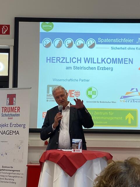Peter Moser betonte die Einzigartigkeit der neuen Forschungsinfrastruktur.  | Foto: Laura Jung