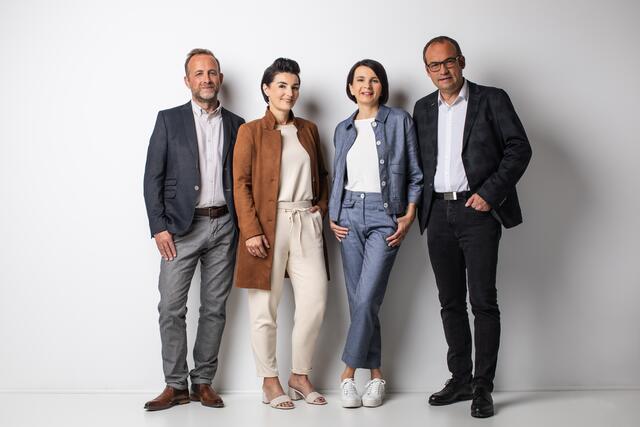 Karl Mayr mit Gattin Maria Mayr und Martina Mayr mit Ehemann Ernst Mayr (v. l.)
 | Foto: Fussl Modestraße
