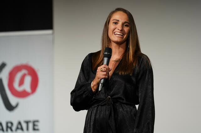 Die Weltklasse-Karateka Alisa Buchinger erklärte kürzlich im Rahmen ihrer Medaillen-Feier in der Bachschmiede in Wals ihren Rücktritt aus dem Profi-Sport. | Foto: Martin Kremser/Karate Austria