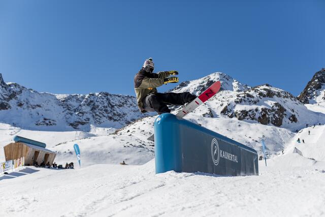 Das traditionelle Kaunertal Opening (KTO) für Snowboarder und Freestyler findet in diesem Jahr  vom 14. bis 16. Oktober 2022 statt. | Foto: Felix Pirker