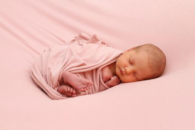 Elina
Geburt: 6. August
Größe: 50 cm, Gewicht: 2.750 g
Jacqueline und Jens Luttenberger aus St. Stefan im Rosental | Foto: Baby Smile