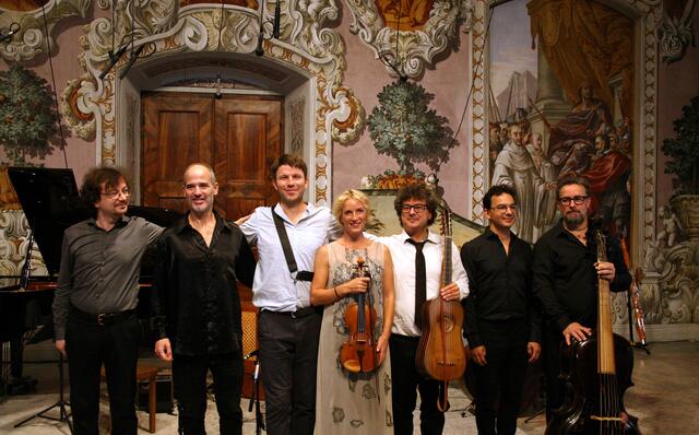 Das Ensemble der Obertöne begeisterte bereits zum neunten Mal im wunderbaren Ambiente des Bernardisaals.