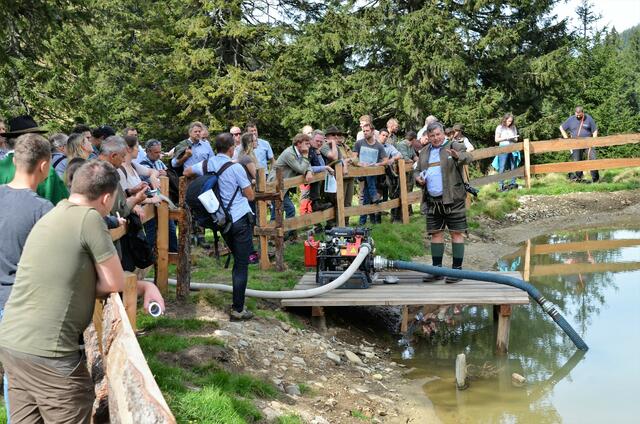 Fachexkursion zum Thema Waldbrandbekämpfung und Risikoabschätzung in Sankt Stefan/Lobming. | Foto: WAFO