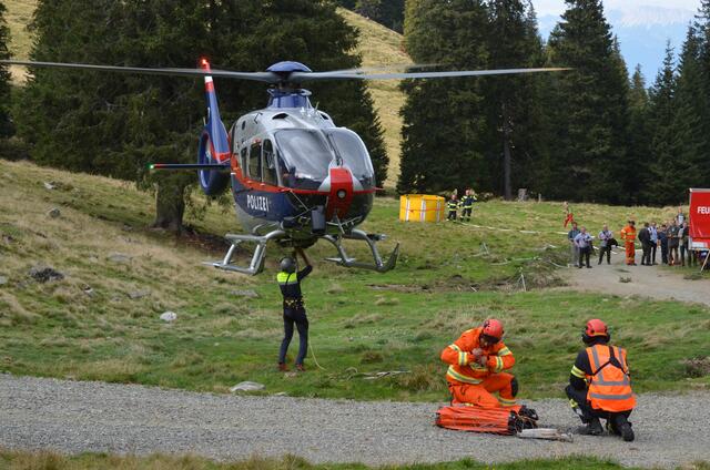 Fachexkursion zum Thema Waldbrandbekämpfung und Risikoabschätzung in Sankt Stefan/Lobming. | Foto: WAFO