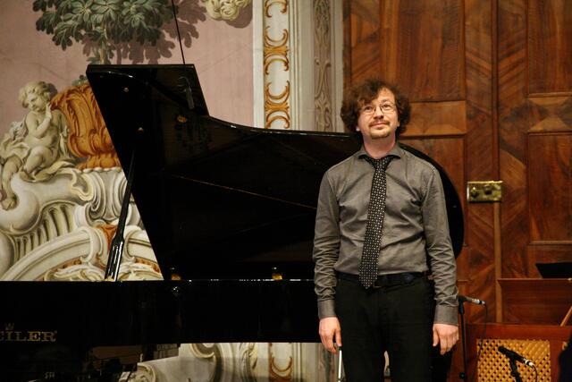 Mikhail Mordvinov (Klavier)