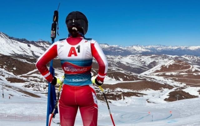 Anna Schilcher am Start eines Trainingslaufs im chilenischen Skigebiet La Parva | Foto: Schilcher