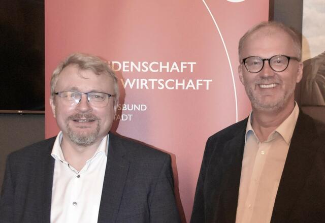 Von links: Gerhard Lengauer, Christian Naderer. | Foto: ÖVP/Mark