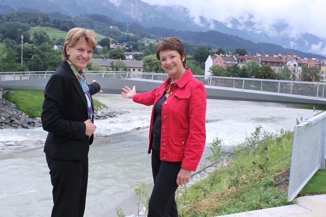 2011 wurde die Brücke von Christine Oppitz-Plörer und Marie-Louise Pokorny-Reitter eröffnet.  | Foto: BezirksBlätter Innsbruck