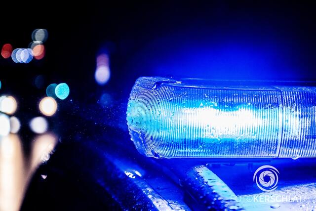 Bei einer Verkehrskontrolle am 15. September in Andorf fanden die Polizeibeamten verdächtige Gegenstände und nahmen dem jungen Lenker aus dem Bezirk Ried Schlagring und Messer ab.
 | Foto: Fotokerschi.at