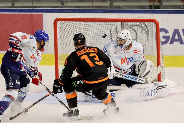 Am 16. September starten Michi Schiechl und Co in Graz-Liebenau wieder die ICE-Zeit. | Foto: GEPA