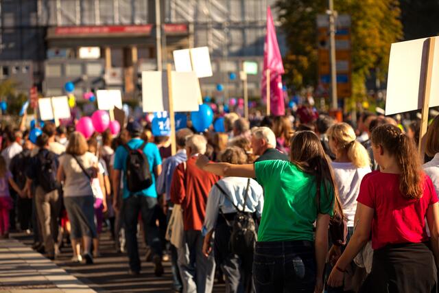 Der ÖGB ruft zur Demo auf. | Foto: Adobe Stock/ Photocreatief