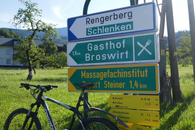Abzweigung Rengerberg von der Landesstraße (Langgasse) Vigaun-Koloman.  | Foto: Thomas Neuhold