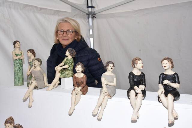 Kunsthandwerksmarkt Grein 2022. Seit vielen Jahren lockt der Greiner Kunsthandwerksmarkt die besten Handwerker vom In- und Ausland an. Auch die Kulinarik und Musik kommen nicht zu kurz.  | Foto: Robert Zinterhof