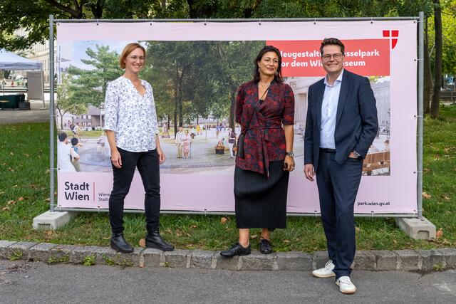 Der Vorplatz des Wien Museums soll durch neue Sitzplätze und Grünflächen bereichert werden.  | Foto: Ulrike Prager