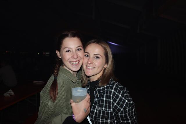 Anja und Julia. | Foto: Markus Bäumler/zema-medien.de