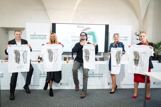 Bereit zum Abheben: Christian Jauk, Pauline Riesel-Soumaré, Enrique Fuentes, Marion Fischer und Daniela Grabovac sind bei unserer Aktion fix dabei! | Foto: Land Steiermark