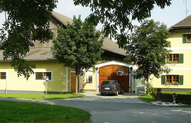 Der Bio-Austria-zertifizierte Biohof Mayer in Andorf  | Foto: Mayer