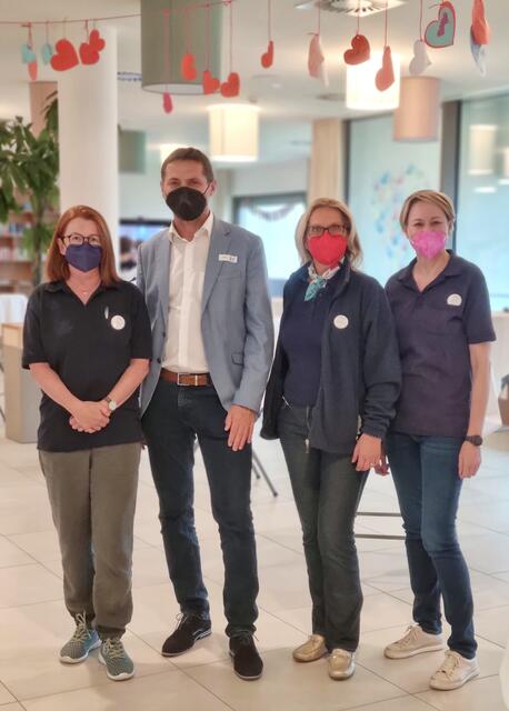 (V. l.) Evelyn Lechner (Ärztliche Leiterin kokon), Andreas Lindorfer (Bürgermeister Rohrbach-Berg), Ulrike Obermayr (Kaufmännische Direktorin kokon) und Elisabeth Radon (Pflegedirektorin kokon).  | Foto: kokon Rohrbach-Berg