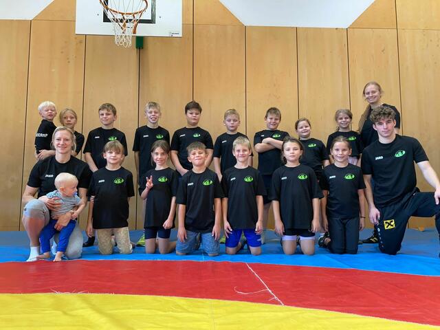 Insgesamt nahmen 13 Mädchen und Burschen an der Bewegungswoche des KSV Söding teil. | Foto: KSV Söding