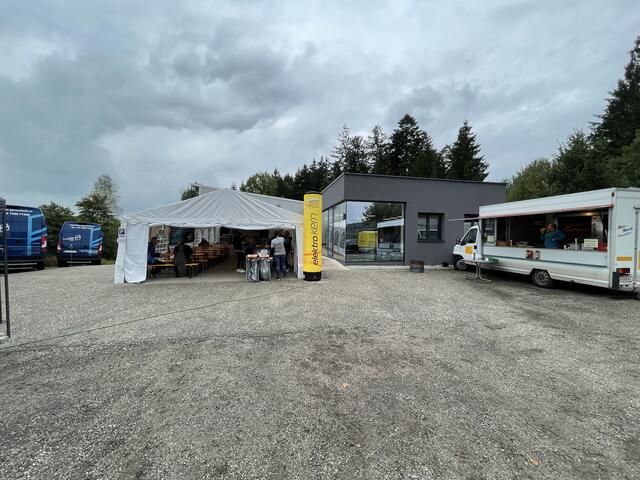 Das Firmengebäude direkt an der B 127 diente als Veranstaltungsort. | Foto: BRS/vcp