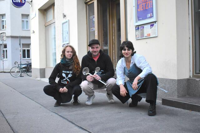 Christin Spormann (Bezirksrätin Penzing), Max Schlesinger (Organisator Ottakring) und Sidal Keskin (Bezirksrätin Ottakring) (v.l.) | Foto: LINKS