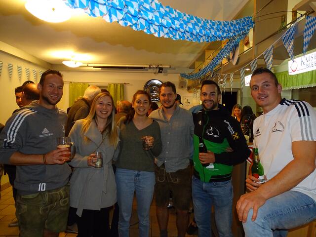 Thomas Kefer, Anna Bußlehner, Tanja Schauppenlehner, Georg Rößler, Clemens Kerschbaumer und Philipp Weissensteiner | Foto: Simon Glösl