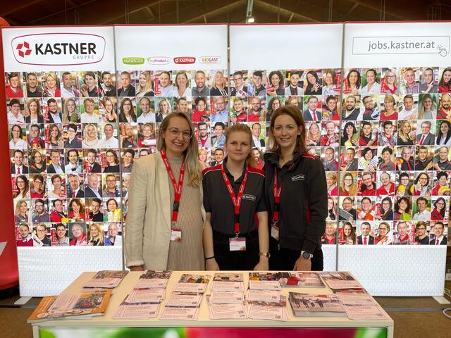 Christina Draxler, Alexia Artmann und Vanessa Flicker von der Kastner Gruppe. | Foto: cf