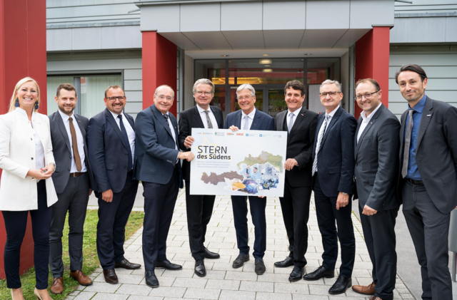 Die Expertenrunde um die beiden Landeshauptmänner Christopher Drexler und Peter Kaiser prognostiziert dem „Wirtschaftsraum Südösterreich” eine äußerst positive Zukunft.  | Foto: Land Steiermark