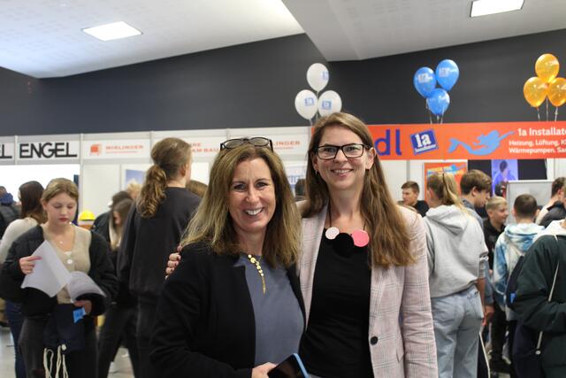 Die Hauptorganisatorinnen Ingrid Raindl und Christa Birmili (v.l.) | Foto: BRS/Pechböck