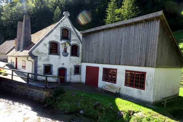 Die Schmiedemeile entlang, hier beim Fahrngruber Hammer