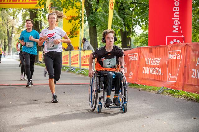 Hunderte Teilnehmende setzten beim zweiten Grazer Inklusionslauf ein sportliches Zeichen für mehr Toleranz und Offenheit. | Foto: Brand Images