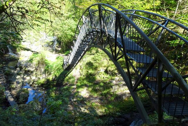 Über die Erlebnisbrücke in der Noth