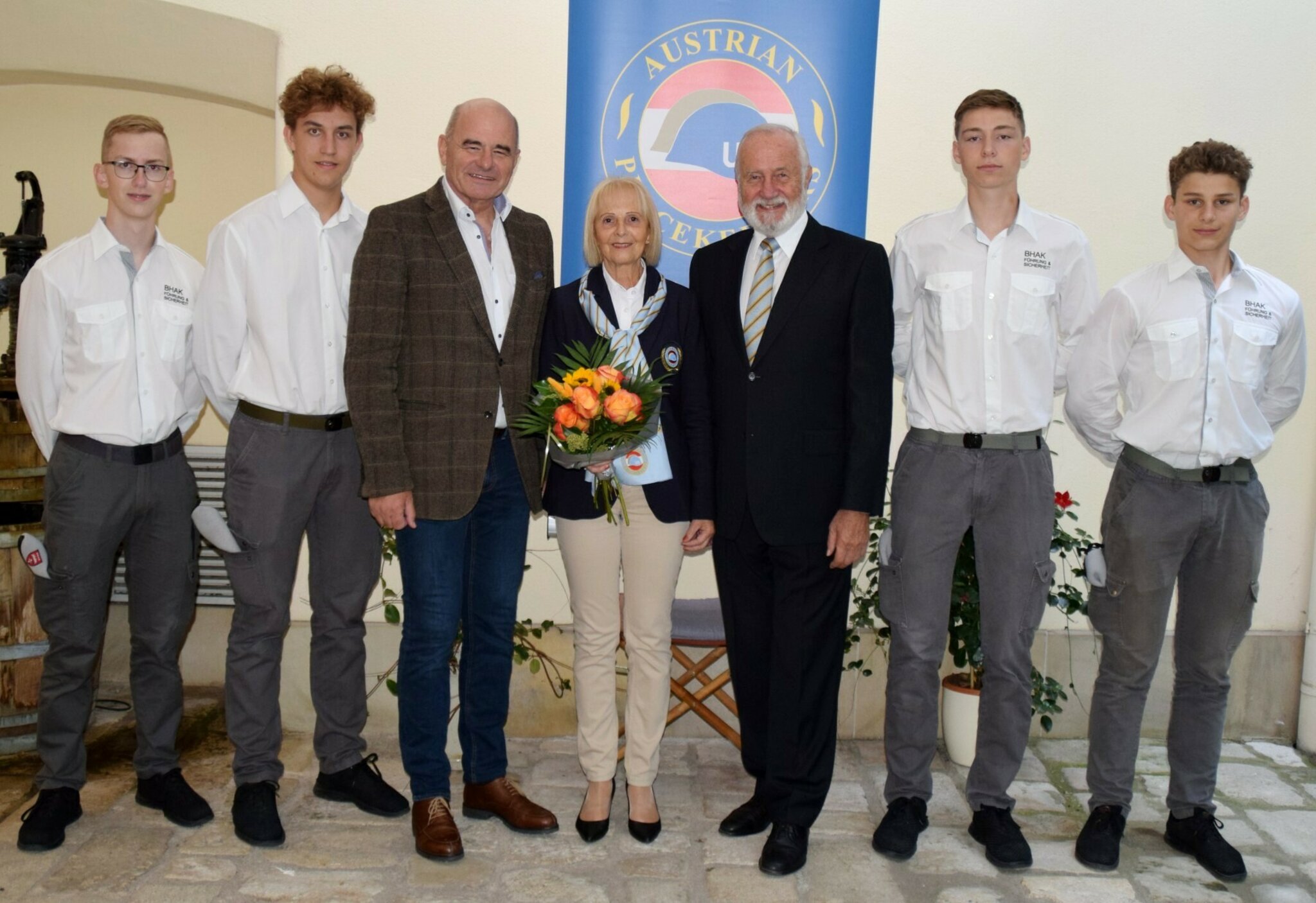 Peacekeeper in Wiener Neustadt: Vortrag über die AIRPOWER 2022 in ...