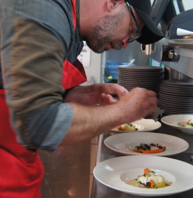Heimische Quellforelle von Küchenchef Marcus Hütz im Hotel Mallaun. | Foto: Sandra Ladner