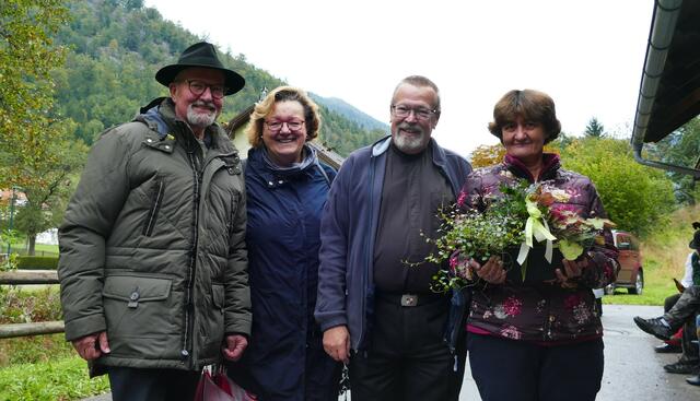 Die Vertreter der Evangelischen Kirche: Heinz Driessler (Kurator von Gloggnitz) und seine Ehefrau,  Robert Schneeberger (Kurator von Naßwald) und Barbara Flug (Schatzmeister von Gloggnitz)