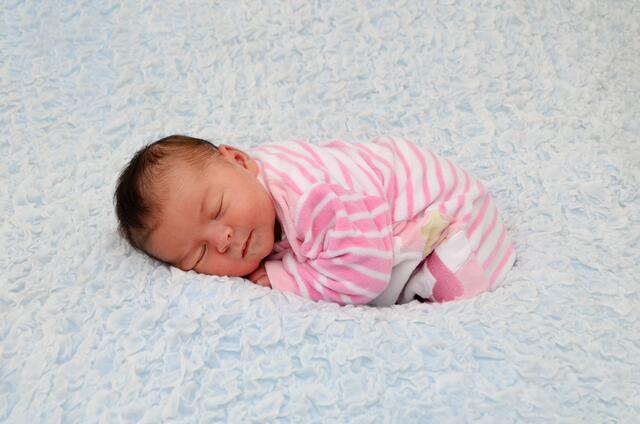 Nina
Geburt: 7. Juni 2022
51 cm, 3.850 g
Aniko Matyas und Kevin Heuschneider aus Landscha an der Mur | Foto: Baby Smile