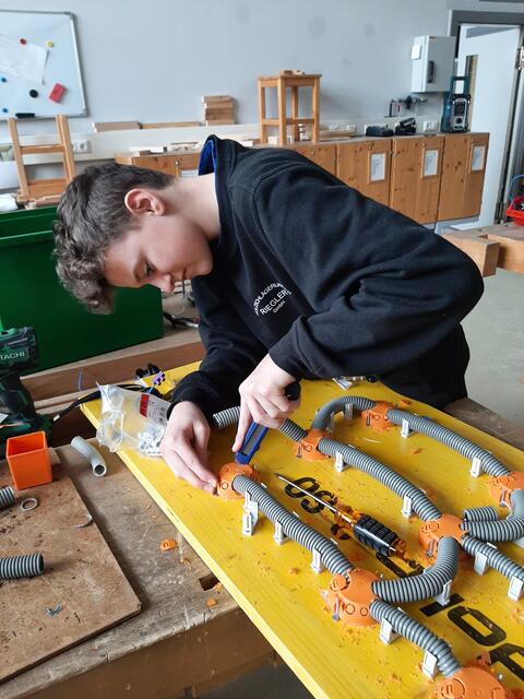 Die praktische Arbeit im jeweiligen Fachbereich stellt das Herzstück der Ausbildung im Poly dar. | Foto: PTS Perg