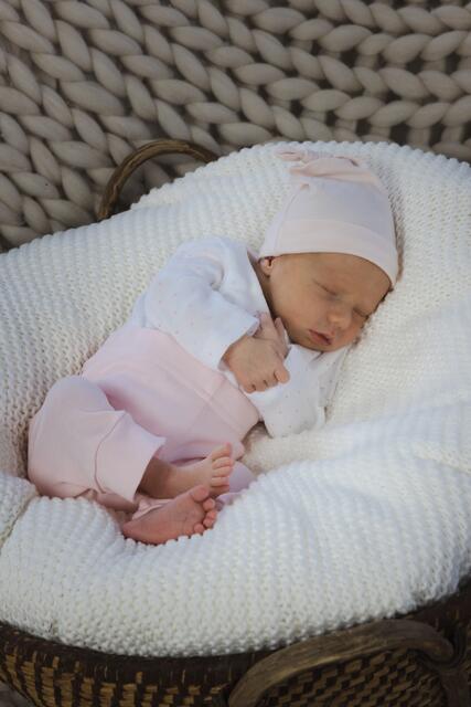 Marie
Geburt: 12. Mai 2022
50 cm, 2.850 g
Sandra und Martin Reiterer aus St. Johann im Saggautal | Foto: Elke Scheucher