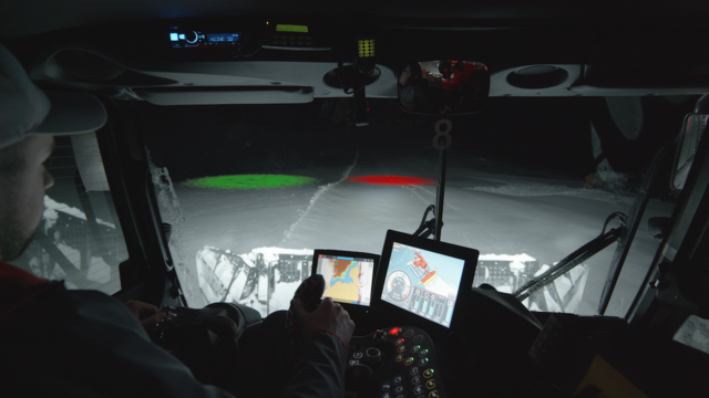 Hight-Tech im Pistenbully | Foto: Kässbohrer