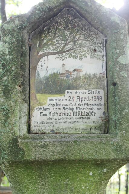 Ein Marterl erinnert an die letzte Hinrichtung. | Foto: Foto: Schütz/BRS