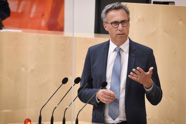 Nationalratsabgeordneter Georg Strasser äußert sich zur Kalten Progression. | Foto: Johannes Zinner