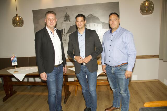 LPO Alexander Petschnig, NR Hannes Amesbauer und GV Thomas Karacsony (Rechnitz).