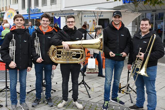 Musikalische Untermalung von Michael Heigl, Christoph Heigl, David Krenn, Niklas Kraus und Andreas Grünberger | Foto: Sabine Weigl