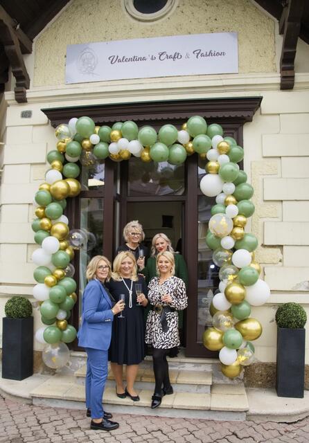 Valentina Miclaus, Gabriela  Krajnik, Mihaela Gusaila, Maria