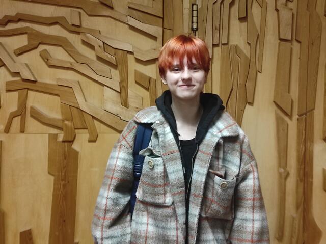 Sophia Ortner hatte schon immer Berührungspunkte zur Pflege und sich deshalb zu Ausbildung zur Operationstechnischensassistenz entschieden.  | Foto: Johanna Janisch