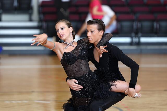 Antonia Jeschko und ihr Tanzpartner Lukas Reinberger. | Foto: Stefan Reinberger