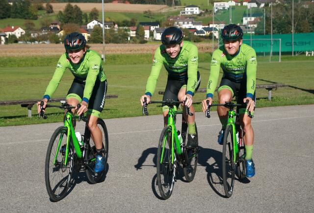 Raphael Hammerschmid, Rainer Kepplinger und Marvin Hammerschmid (von links).