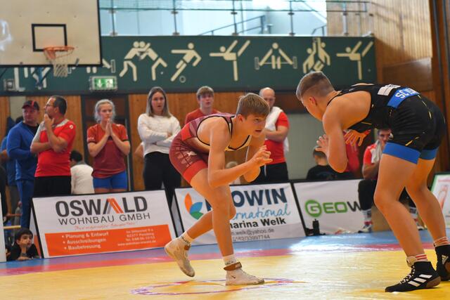 Noah Walder (Rot) siegte im Finale 3:2 | Foto: Bernhard Walder
